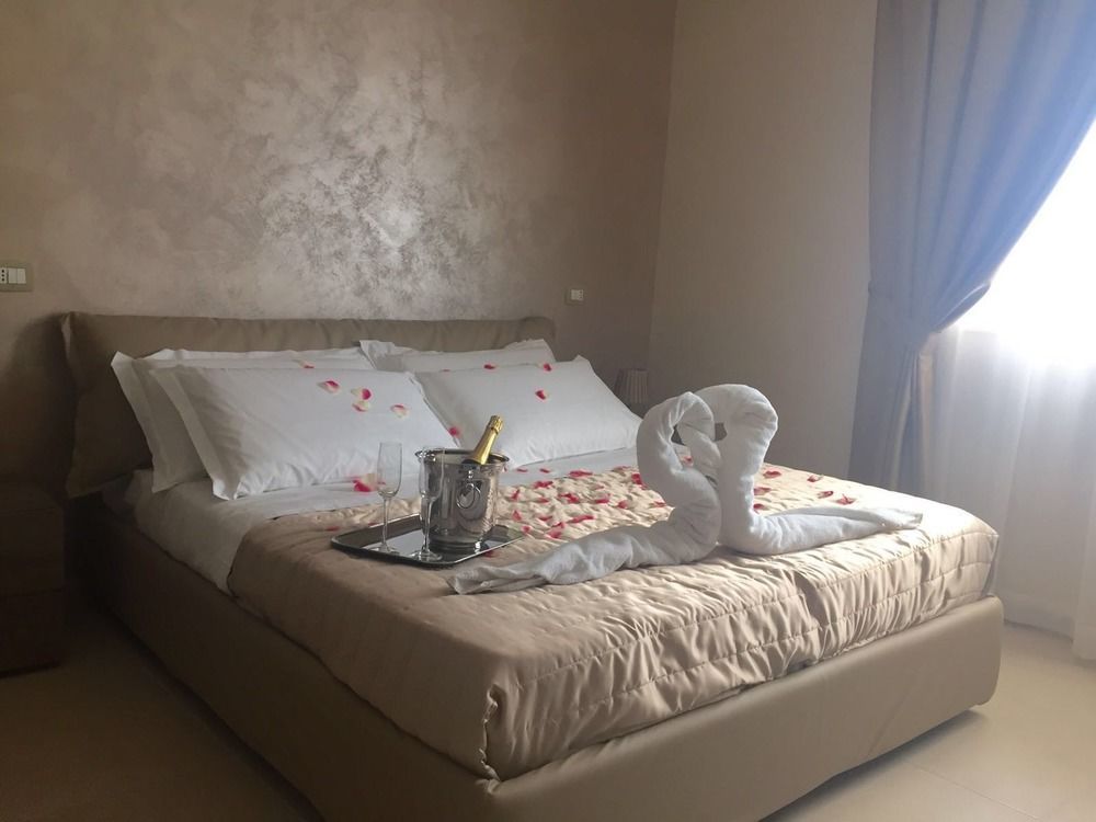 Hotel Riviera Palace Porto Empedocle Ngoại thất bức ảnh