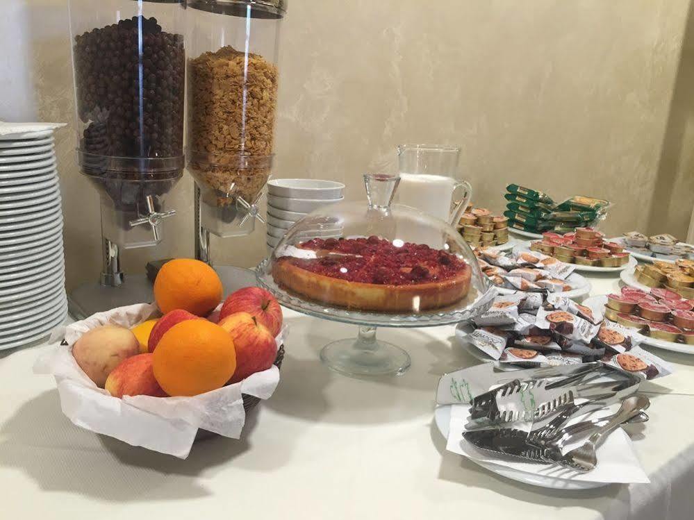 Hotel Riviera Palace Porto Empedocle Ngoại thất bức ảnh