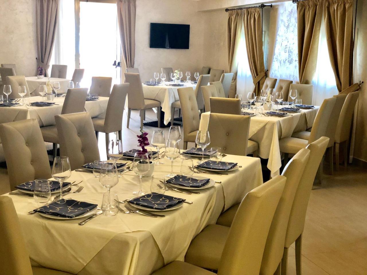 Hotel Riviera Palace Porto Empedocle Ngoại thất bức ảnh